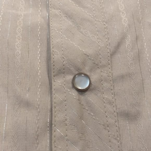 Buffalo Western pearl snap on button down shirt - Picture 3 of 4